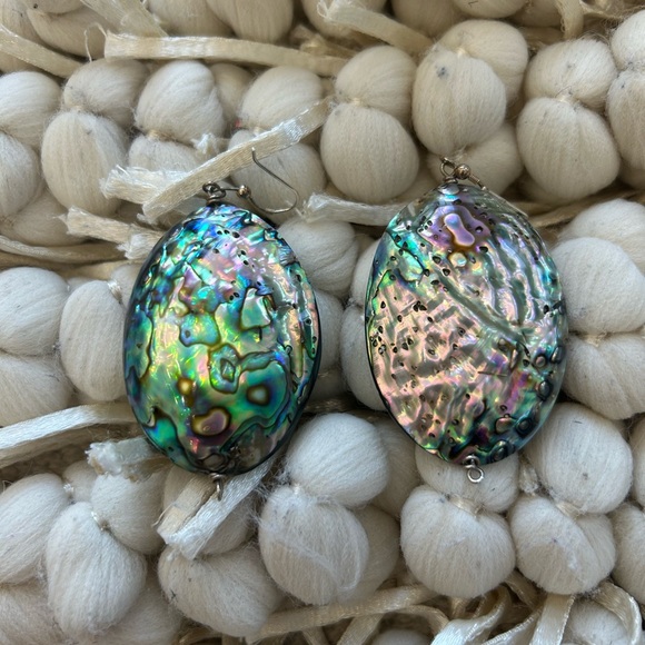 Large Shell oval earrings. - Picture 2 of 8